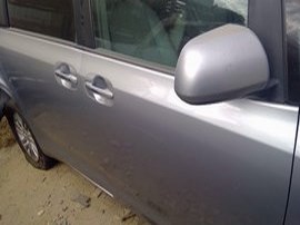 2011 TOYOTA SIENNA SILVER XLE 3.5 AT 2WD.  Z24871
